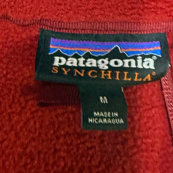 Patagonia Men’s Classic Synchilla Marsupial Fleece Pullover Red Medium EUC - Picture 4 of 10